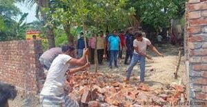ভৈরবে অবরুদ্ধ পরিবারকে মুক্ত করার সময় ইউএনওর ওপর হামলার চেষ্টা